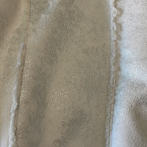 Sherpa Vest White - Picture 6 of 7